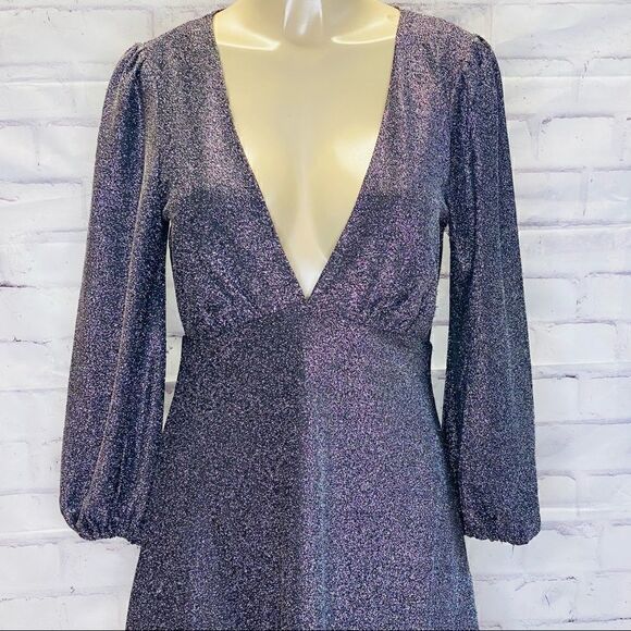 Bardot Marlena Silver Metallic Shimmer Long Balloon Sleeve Short Dress size 6 - Picture 3 of 12